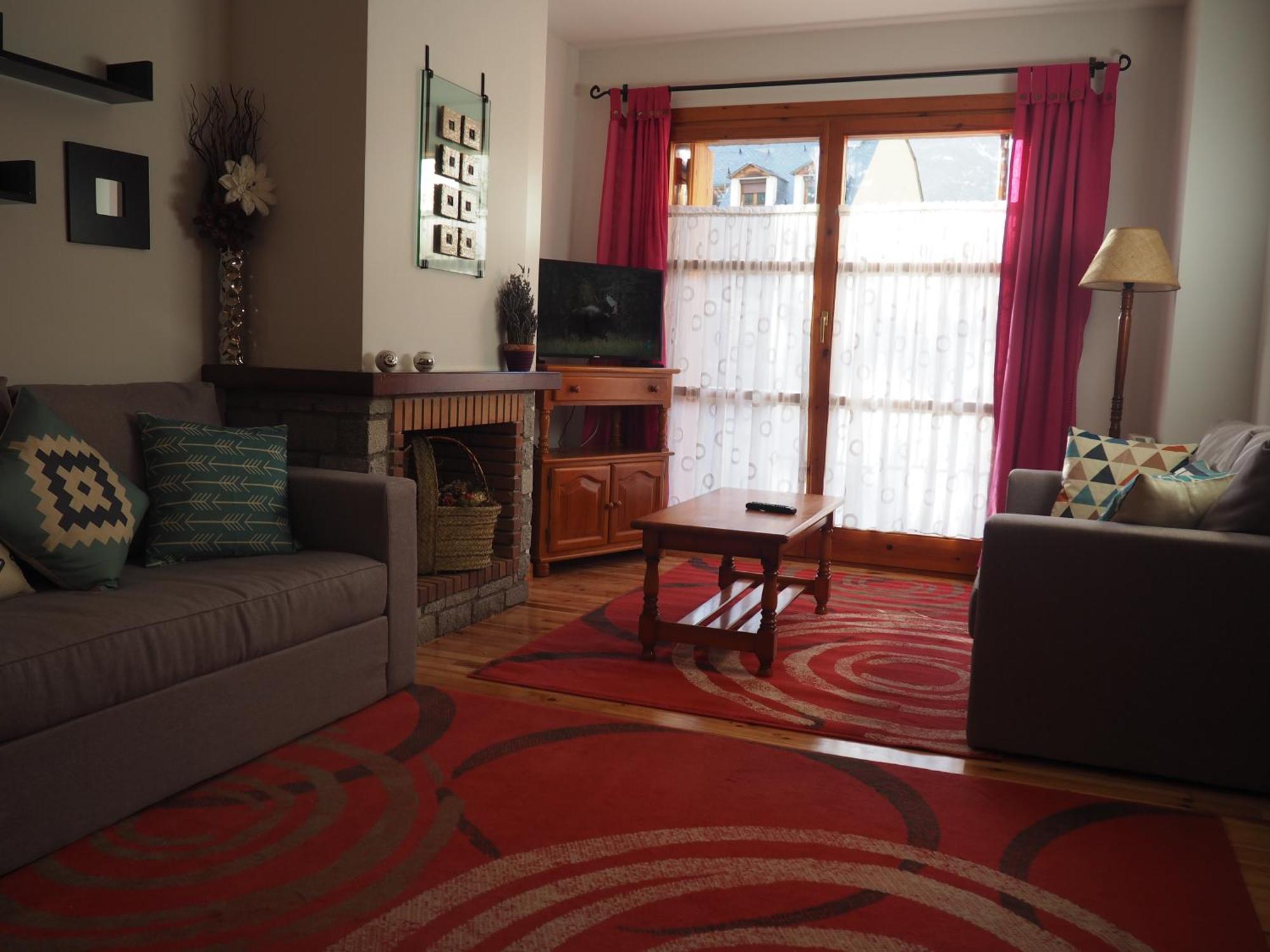 Apartamento Reconquista Benasque Exterior foto